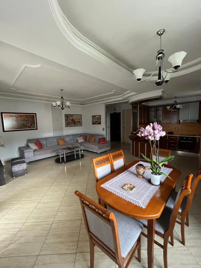 Delars Apartaments Sarande 0*,  Albania