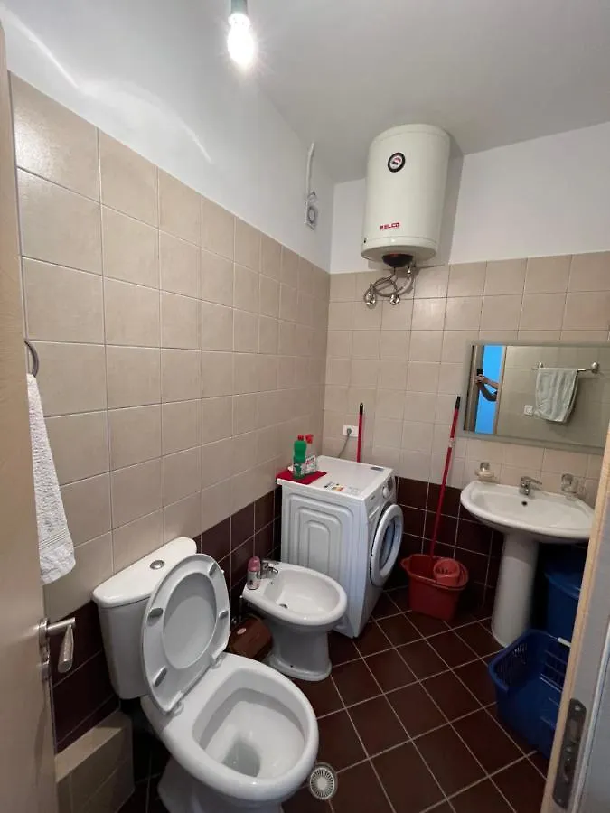 Delars Apartaments Sarande