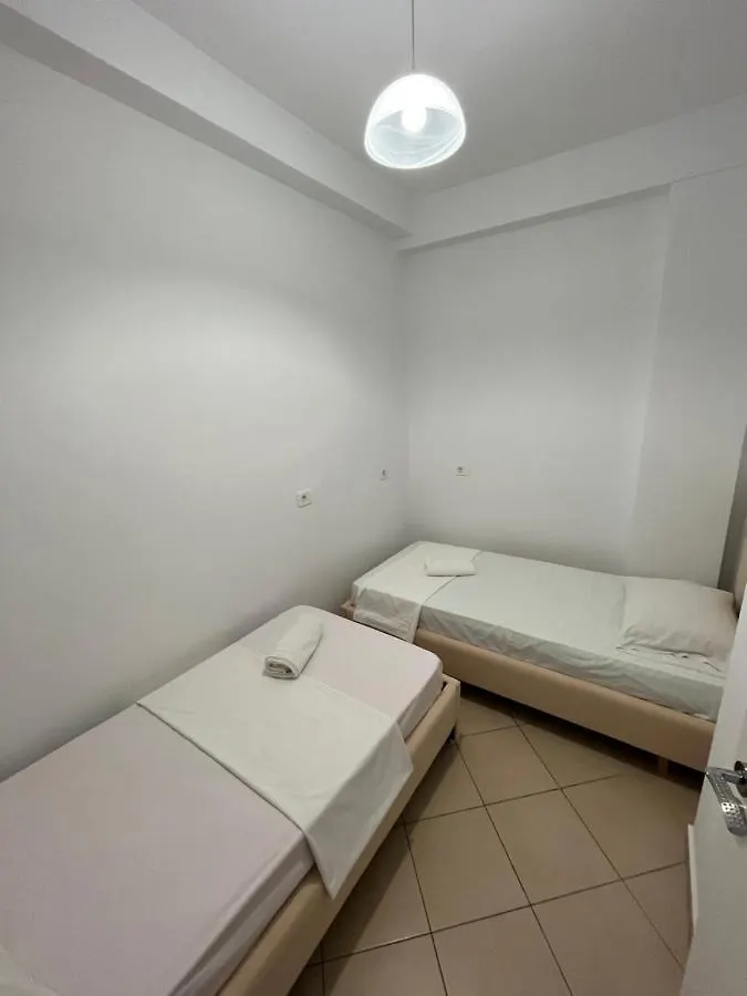 Delars Apartaments Sarande 0*,  Albania