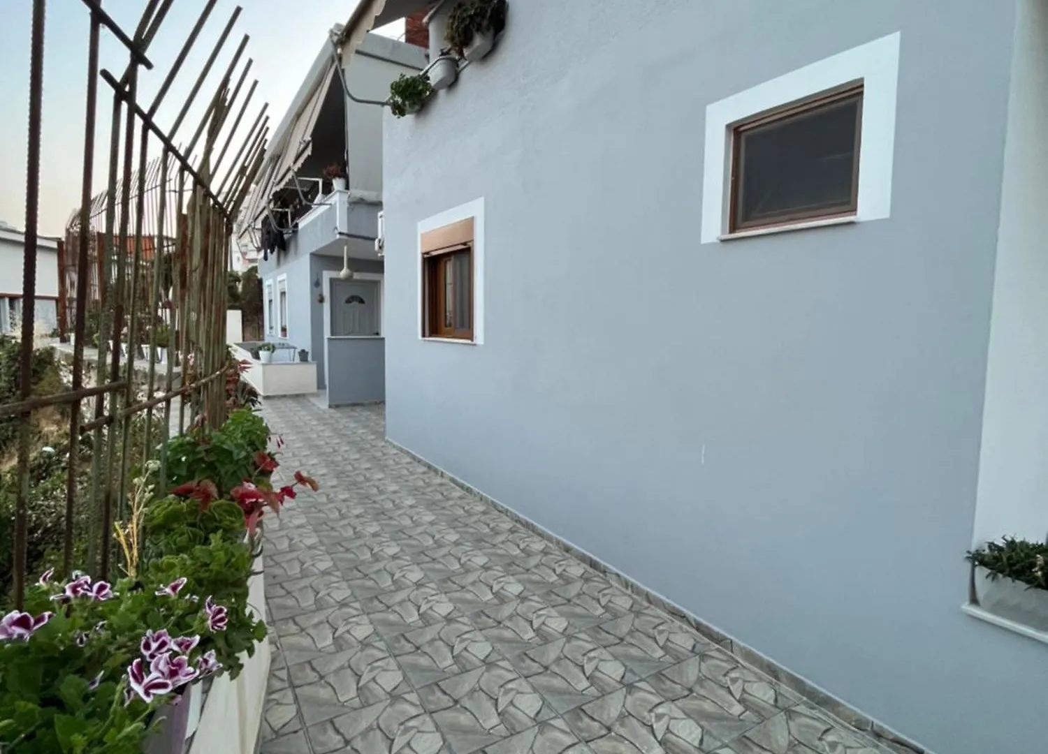 Delars Apartaments Sarande Apartment